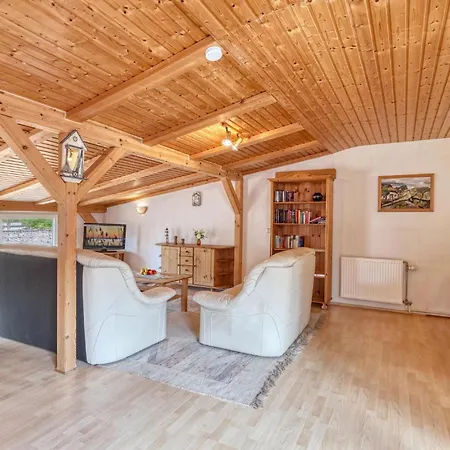 Ribnitzdamgarten * Ribnitz-Damgarten